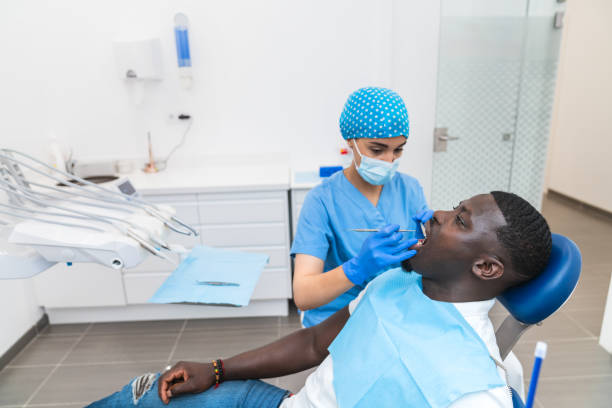 Best Chipped Tooth Repair Near Me  in Trophy Clu, TX